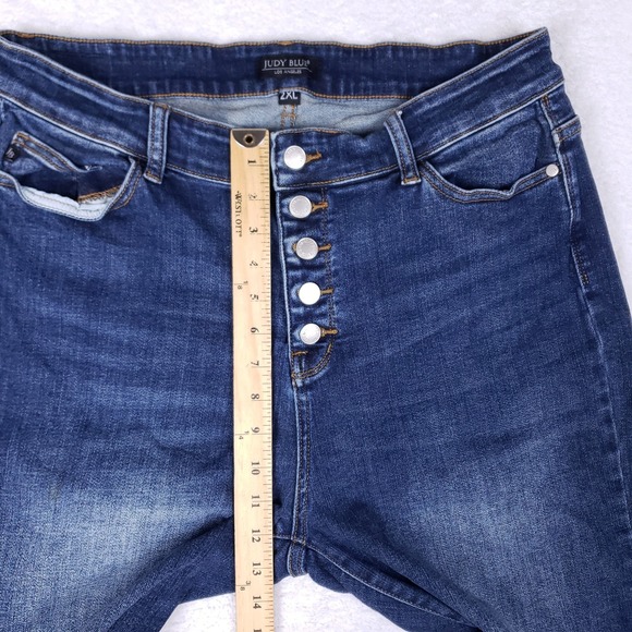 Judy Blue Button Fly Bermuda Denim Shorts 2XL Blue Stretch High Rise - Picture 3 of 9